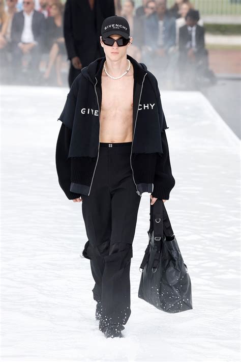 hdg givenchy|givenchy runway.